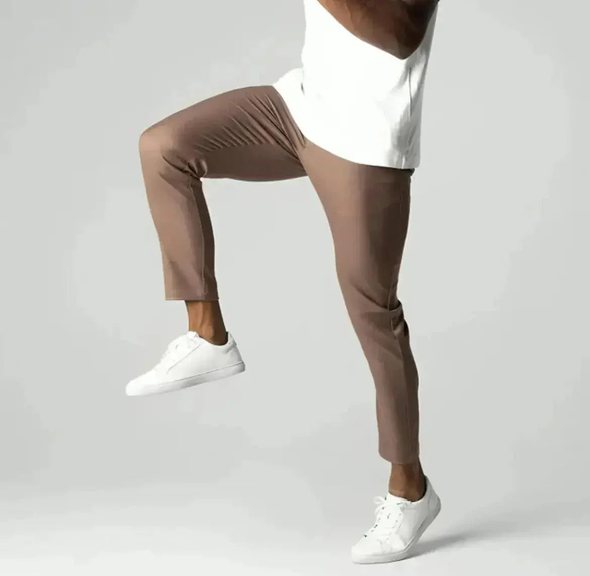 MEN'S STRETCHY CHINOS