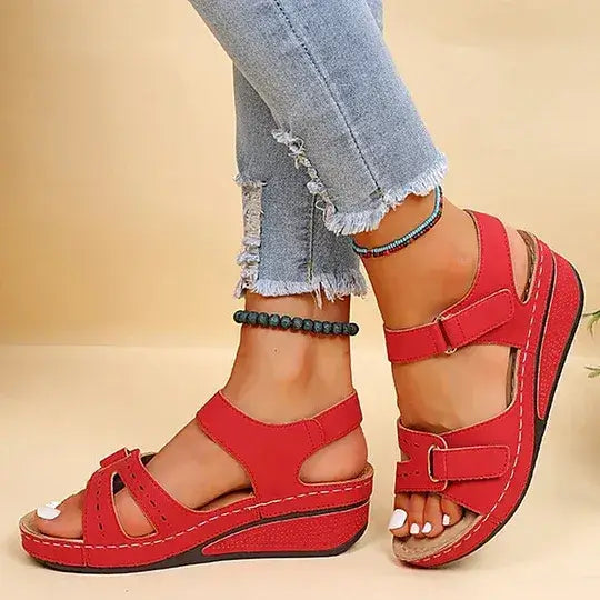 COMFORTABLE ORTHOPEDIC SANDALS